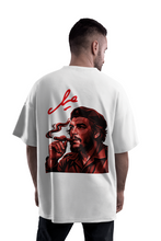 Load image into Gallery viewer, Back print of Che Guevara oversized streetwear tee with revolutionary artwork