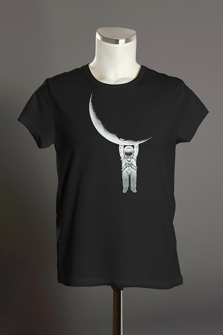 Moonstruck Voyager - Women's Round Neck Half Sleeve T-Shirt