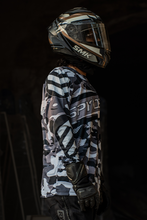 Load image into Gallery viewer, Frostwild Camo Men’s Riding Jersey
