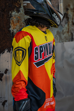 Load image into Gallery viewer, Solar Burst Men’s Riding Jersey
