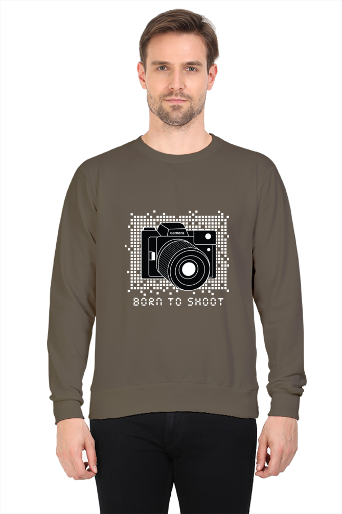 Born to Shoot - Men's SweatShirt